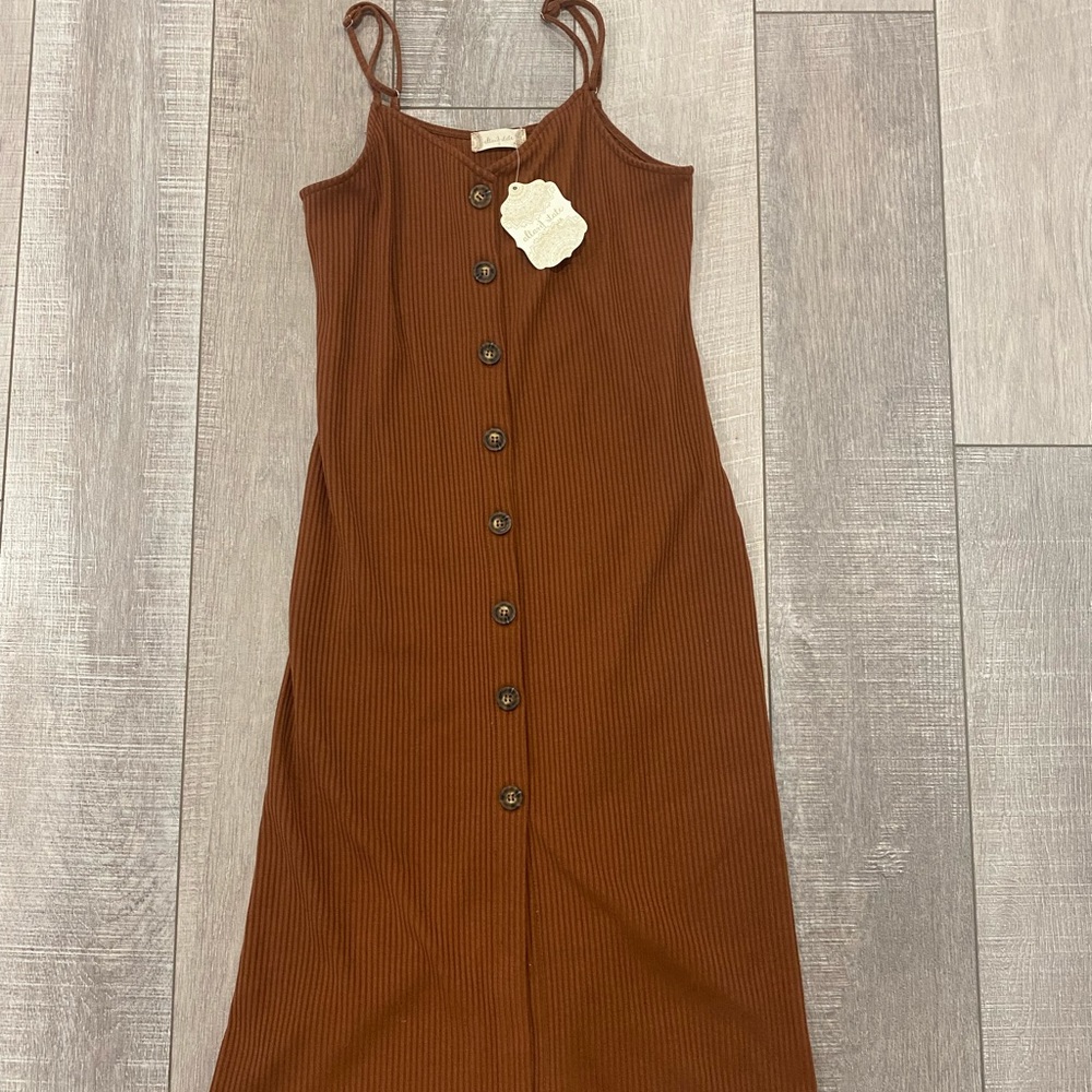 mid length rust color spaghetti strap dress